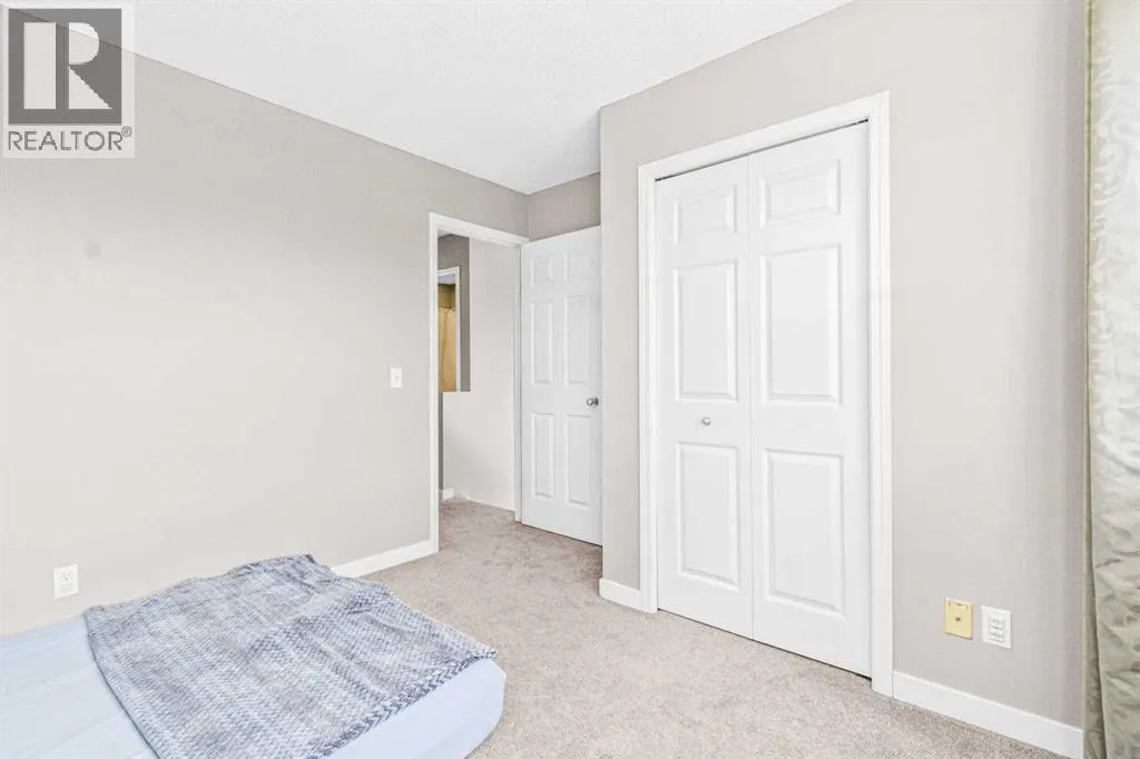 137 Covepark Crescent NE
