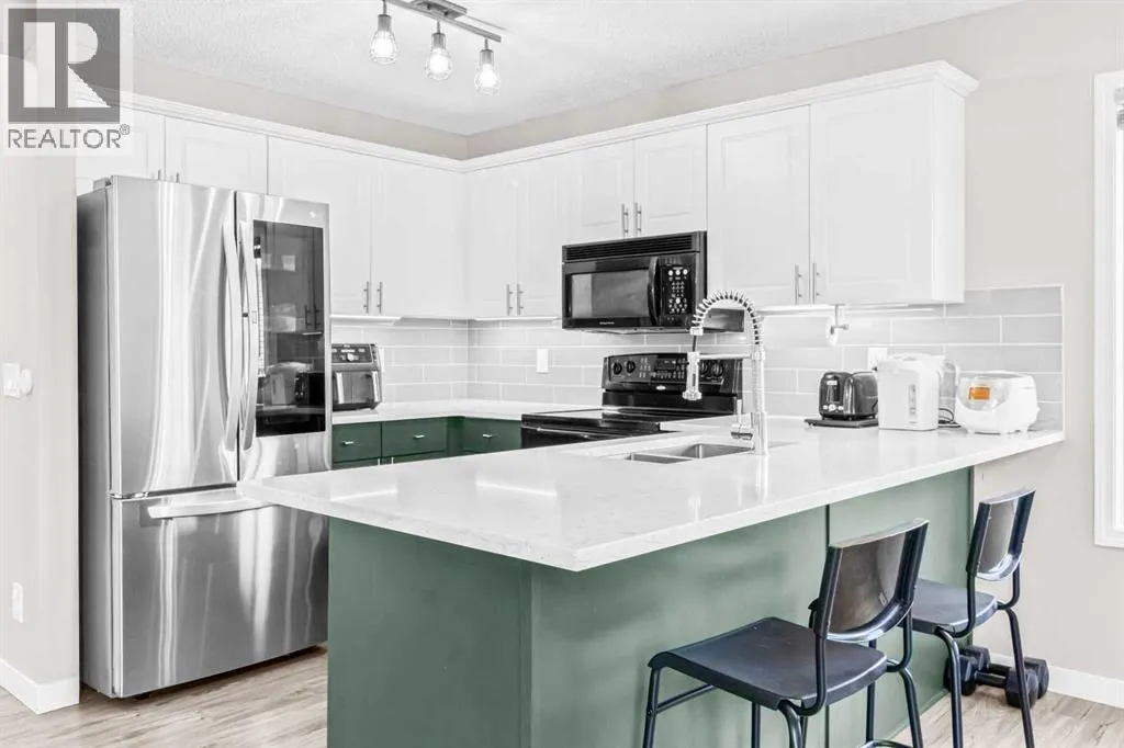 137 Covepark Crescent NE