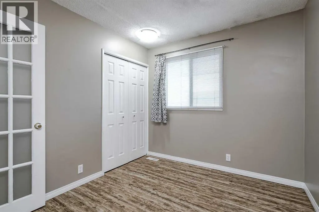 20, 27 Silver Springs Drive NW