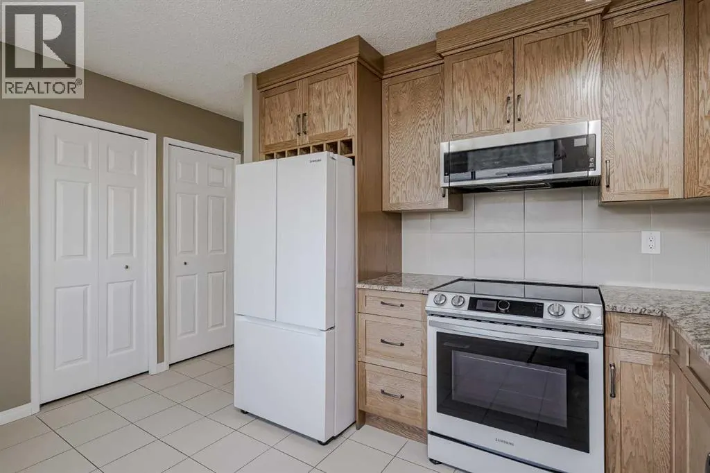 20, 27 Silver Springs Drive NW