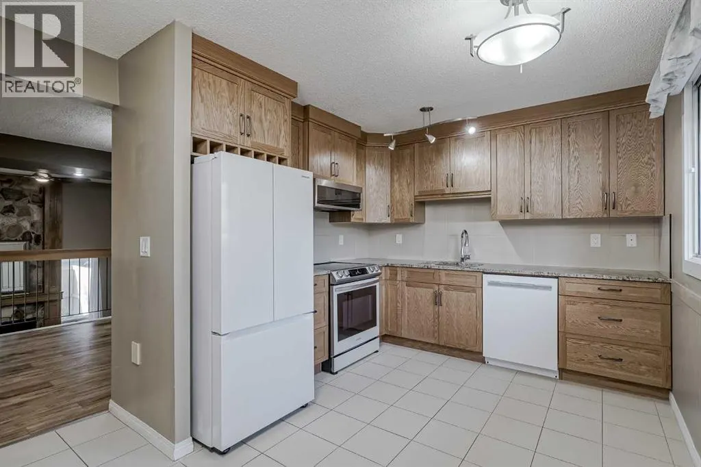 20, 27 Silver Springs Drive NW