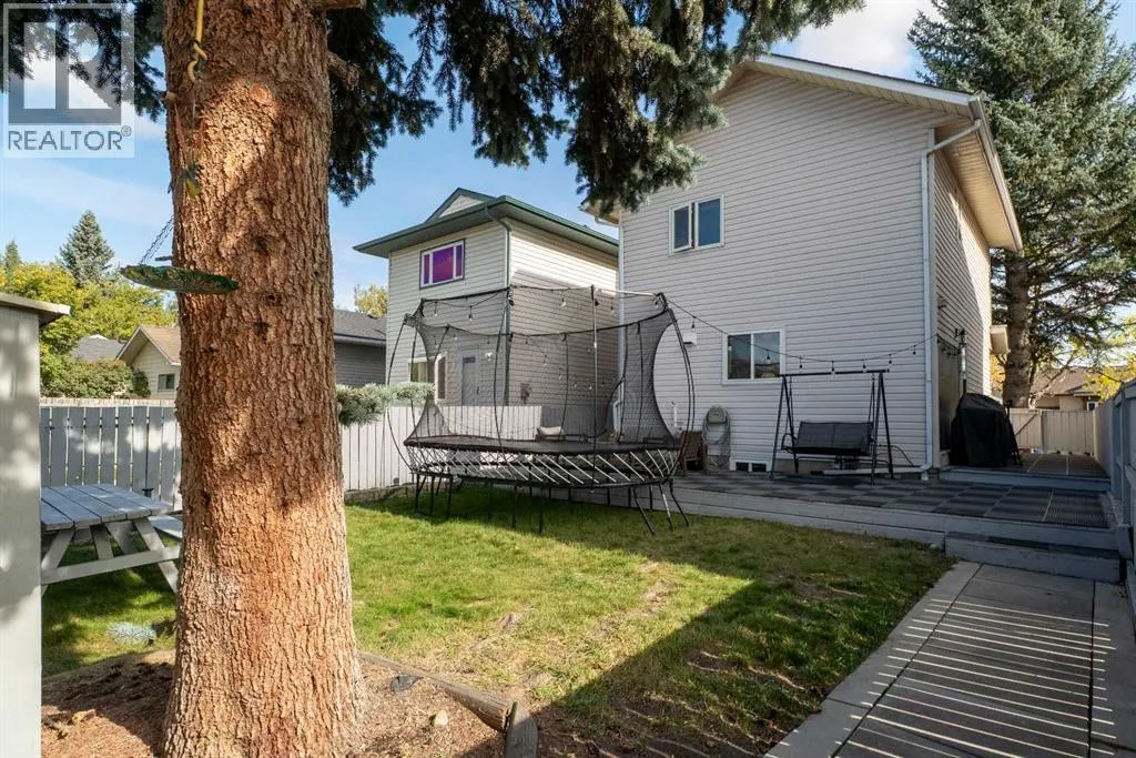 23 Riverbirch Place SE
