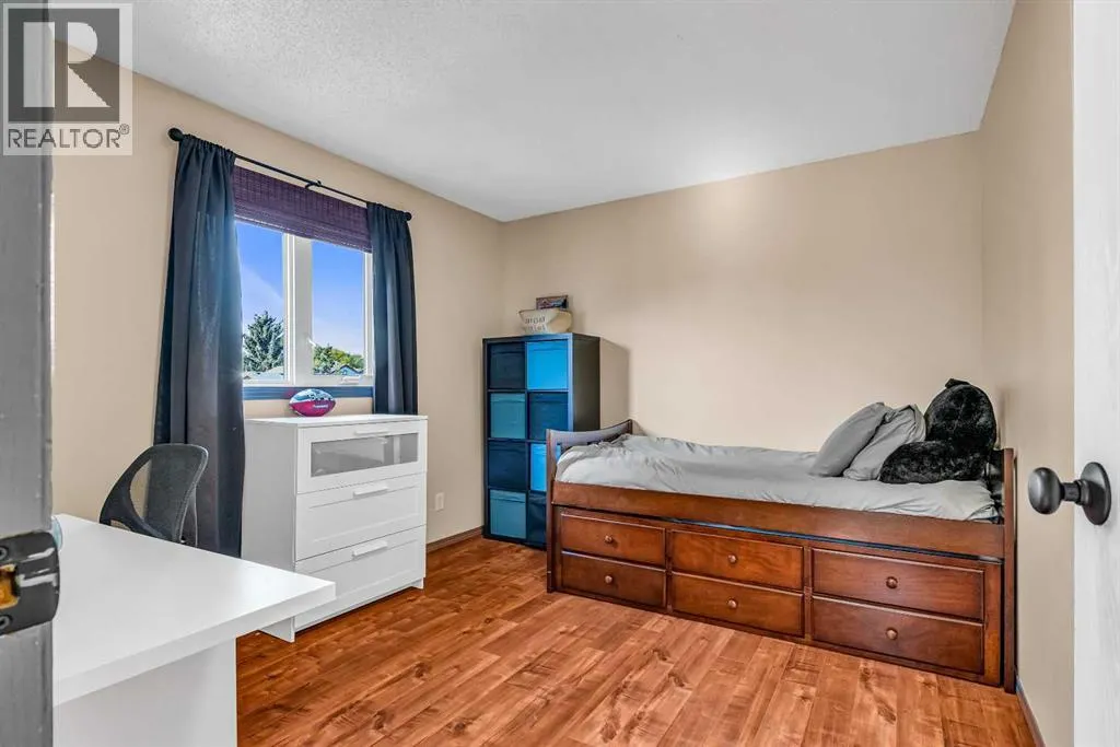 23 Riverbirch Place SE