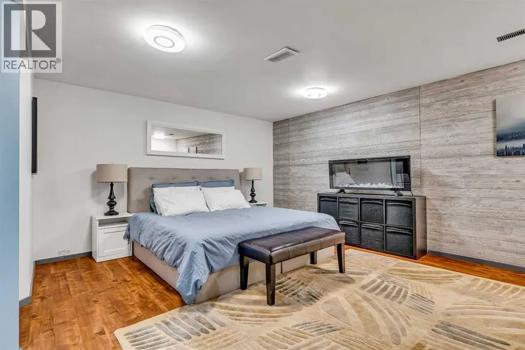 23 Riverbirch Place SE
