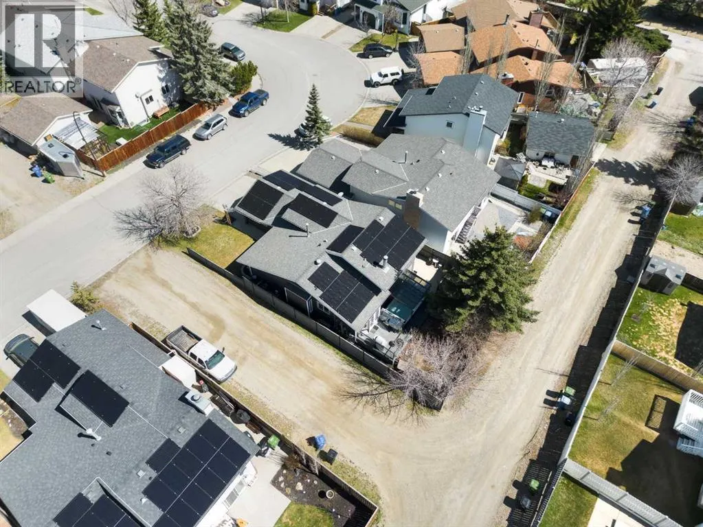 131 Macewan Meadow Way NW