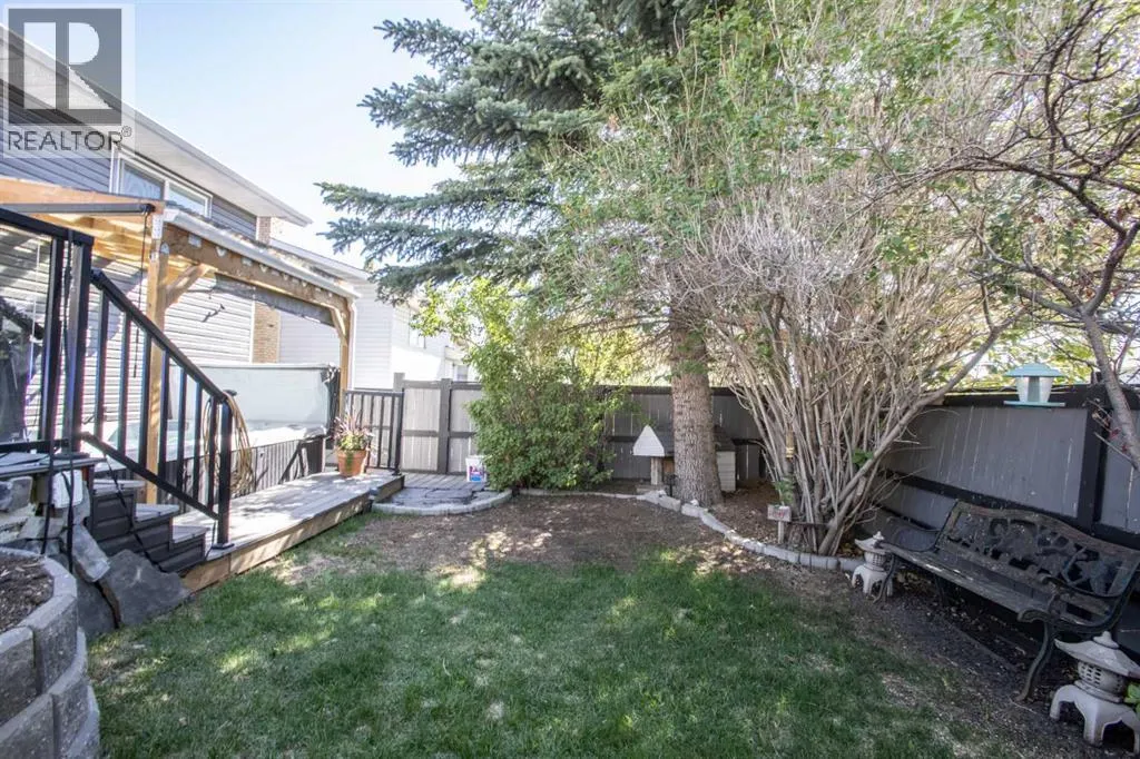 131 Macewan Meadow Way NW