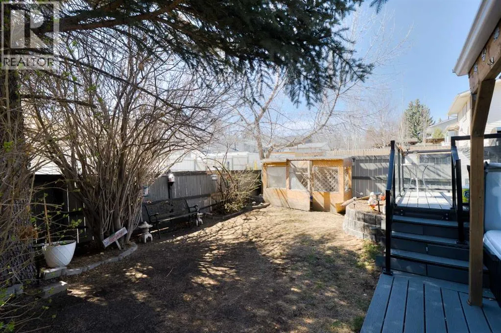 131 Macewan Meadow Way NW