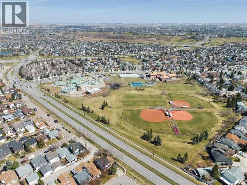 131 Macewan Meadow Way NW