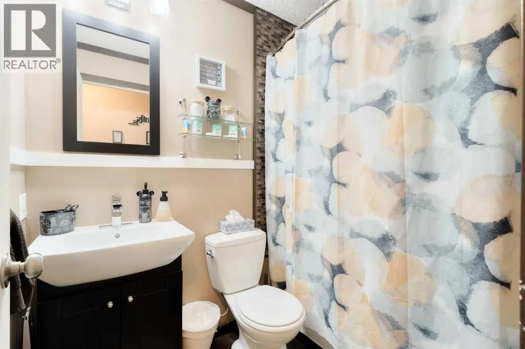 131 Macewan Meadow Way NW