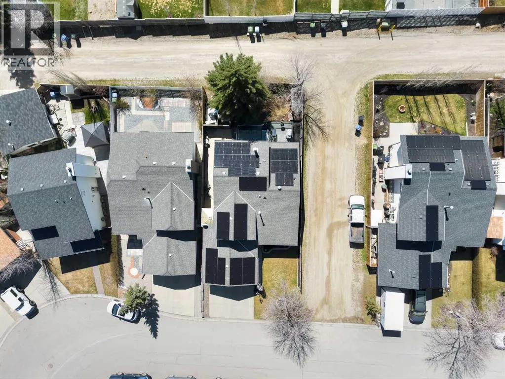 131 Macewan Meadow Way NW