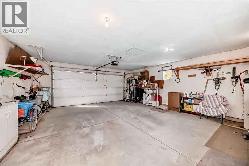 44 Gordon Drive SW