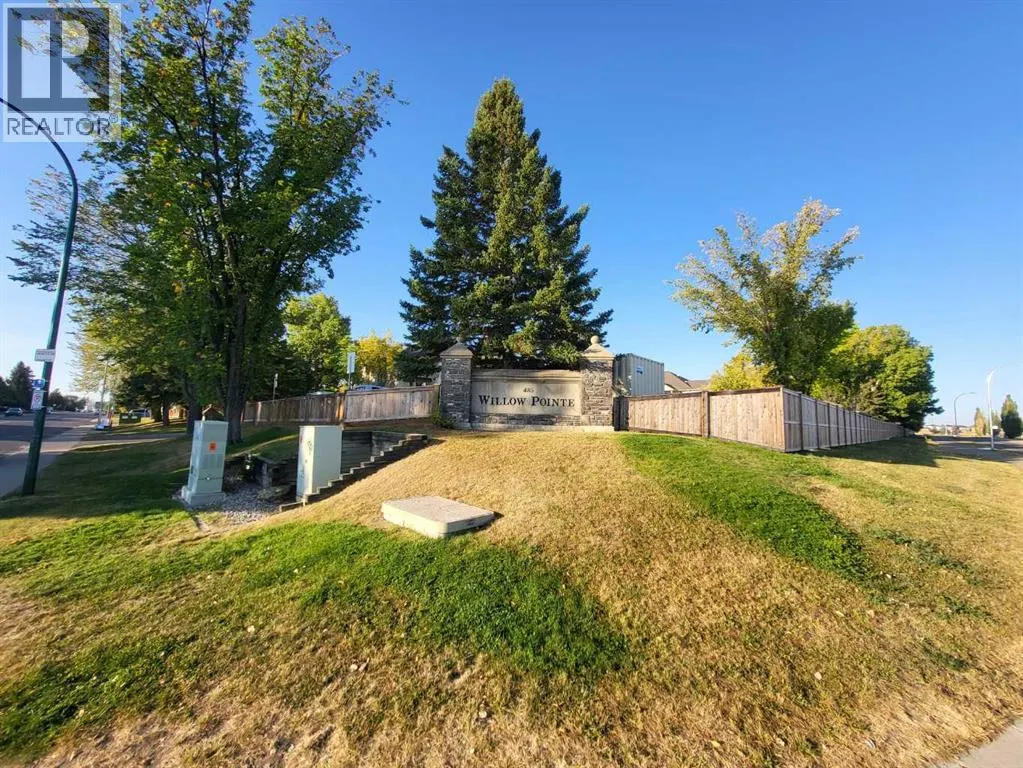 113, 485 Redcrow Boulevard W