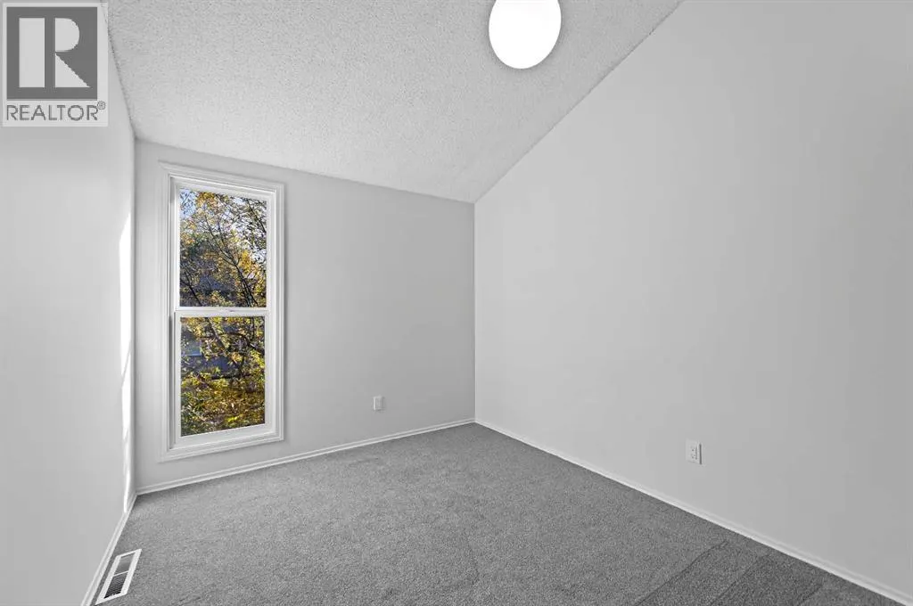 26 Brae Glen Court SW