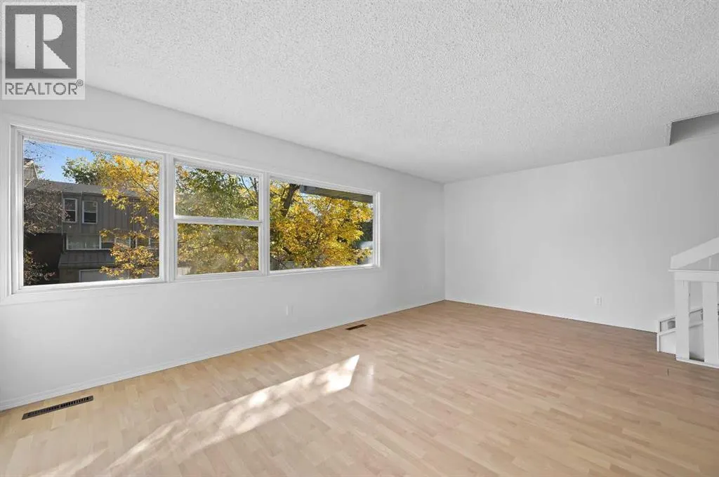 26 Brae Glen Court SW