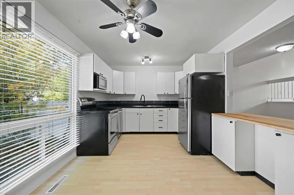 26 Brae Glen Court SW