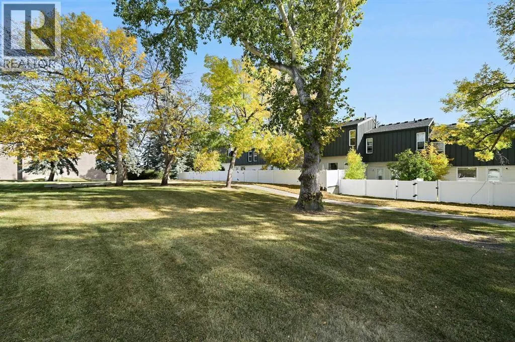 26 Brae Glen Court SW
