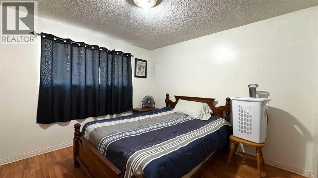 6 Lawley Avenue