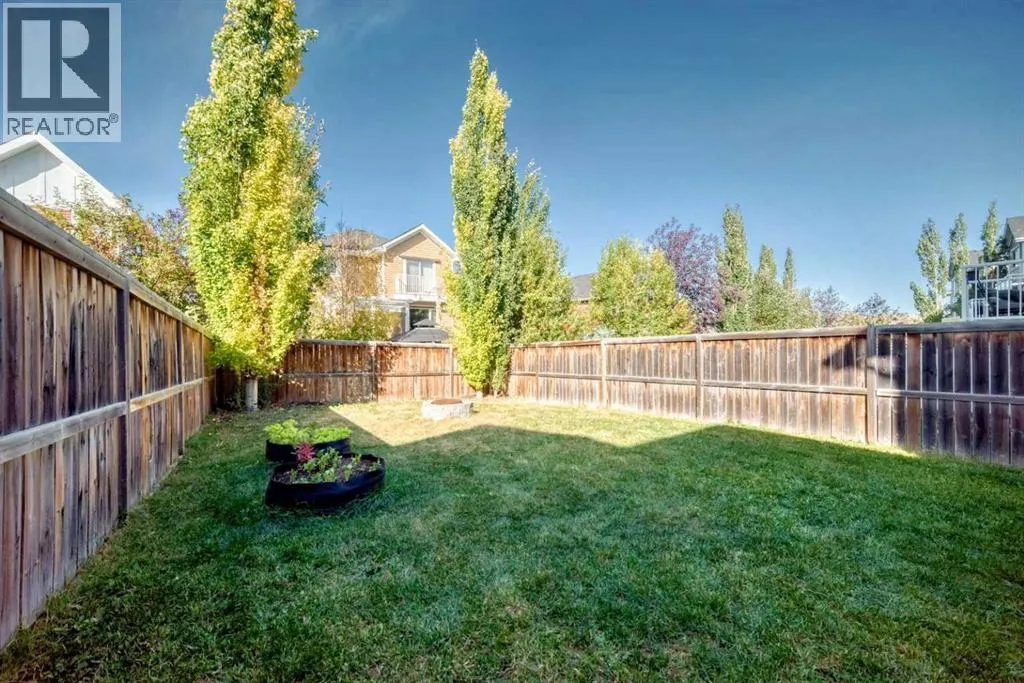 790 River Heights Crescent