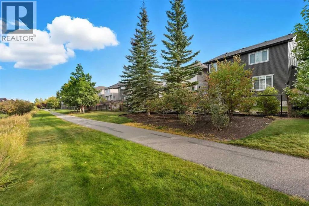 136 Silverado Skies Manor SW