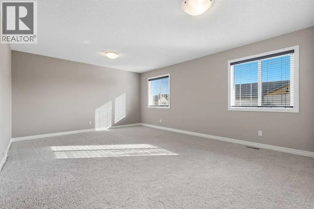 136 Silverado Skies Manor SW