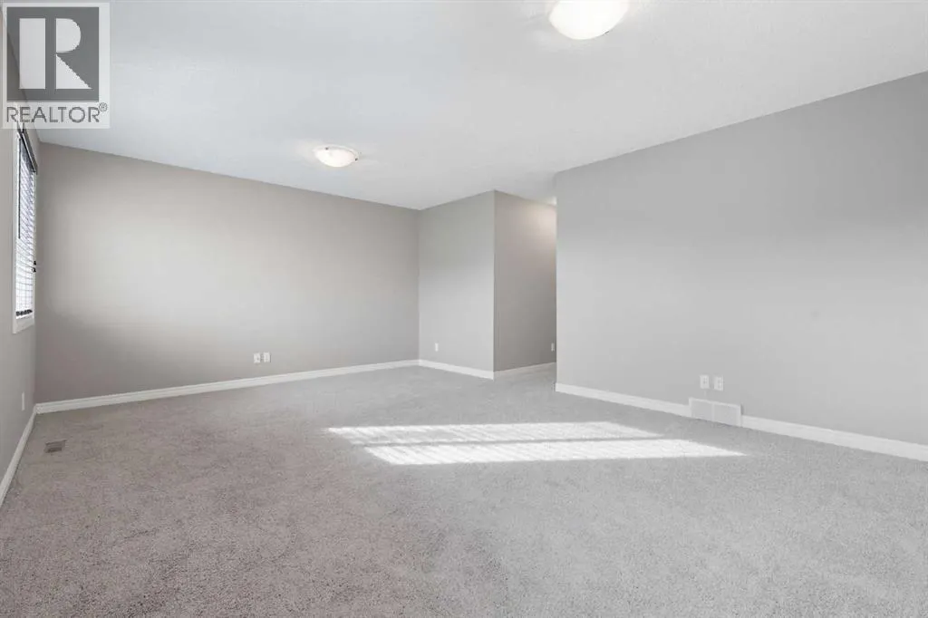 136 Silverado Skies Manor SW