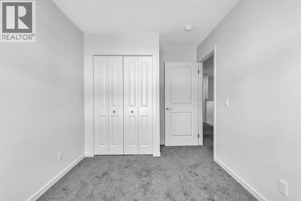316 Corner Glen Circle NE