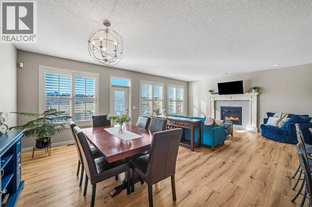 220 Auburn Meadows Crescent SE