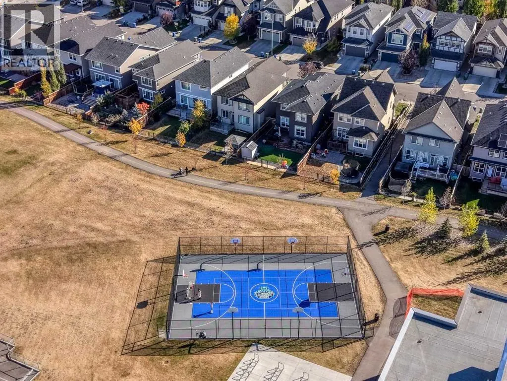 220 Auburn Meadows Crescent SE