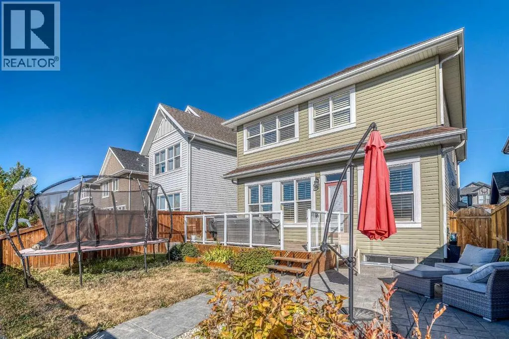 220 Auburn Meadows Crescent SE