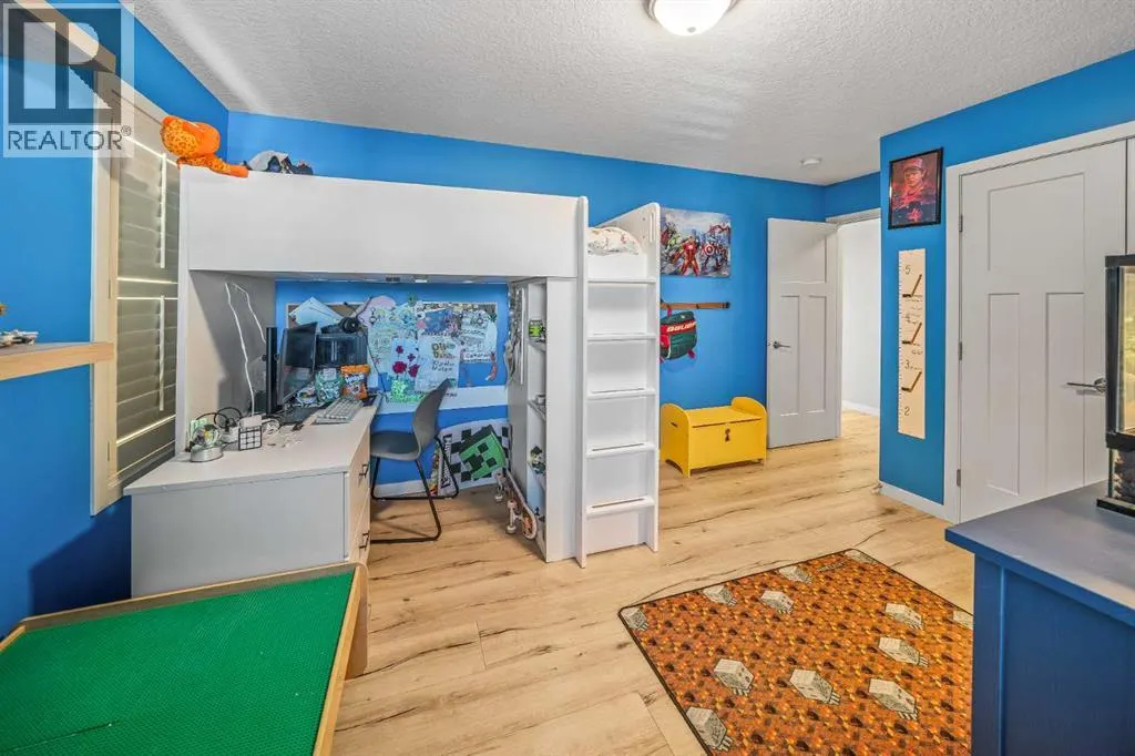 220 Auburn Meadows Crescent SE