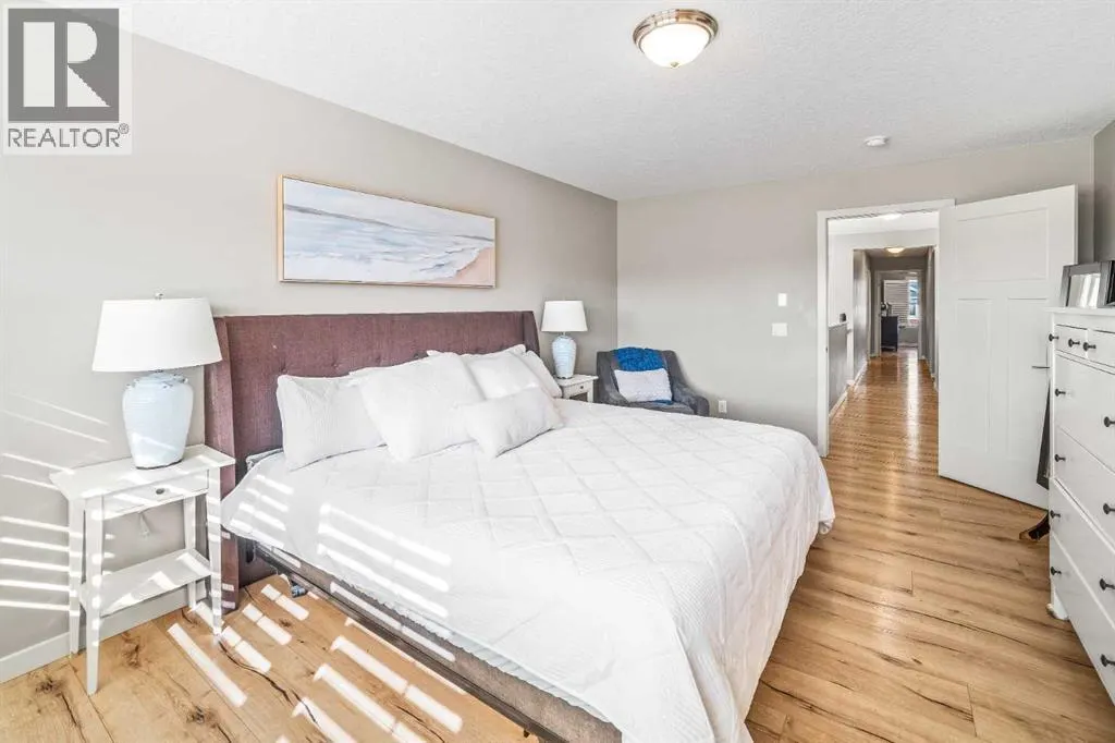 220 Auburn Meadows Crescent SE