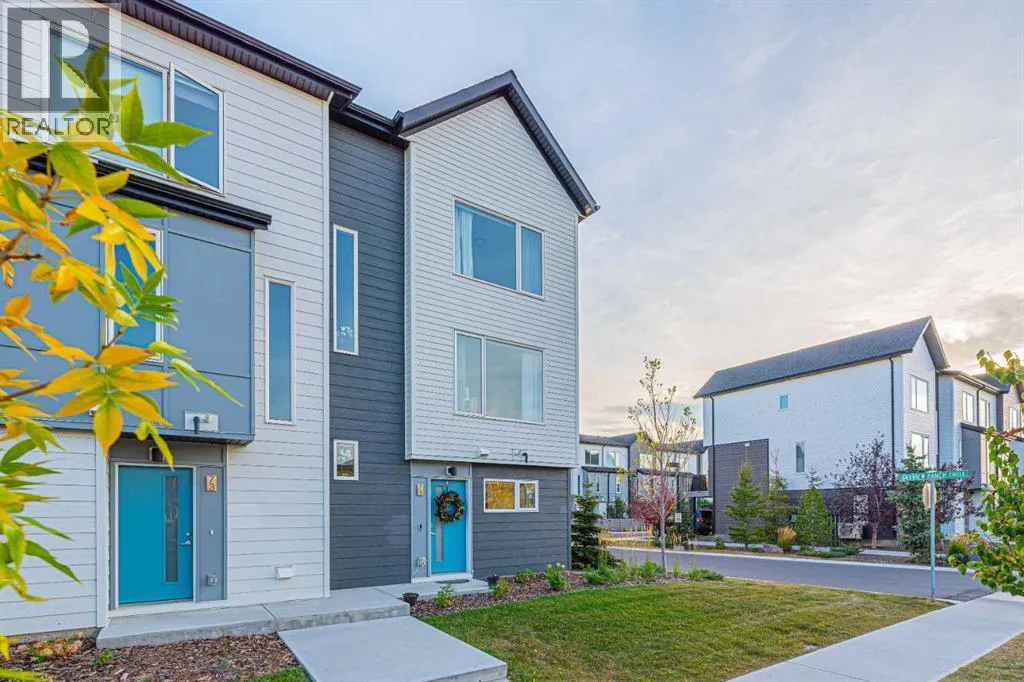 71 Skyview Ranch Avenue NE