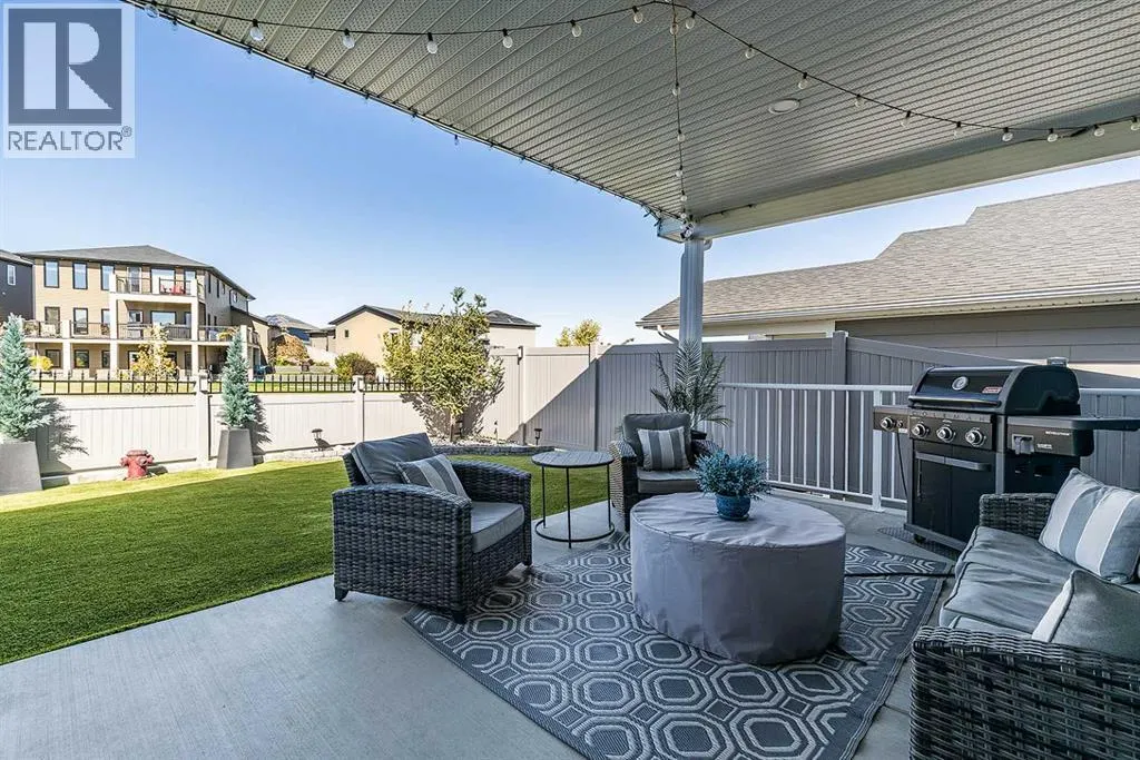 258 Ranchview Crescent NE