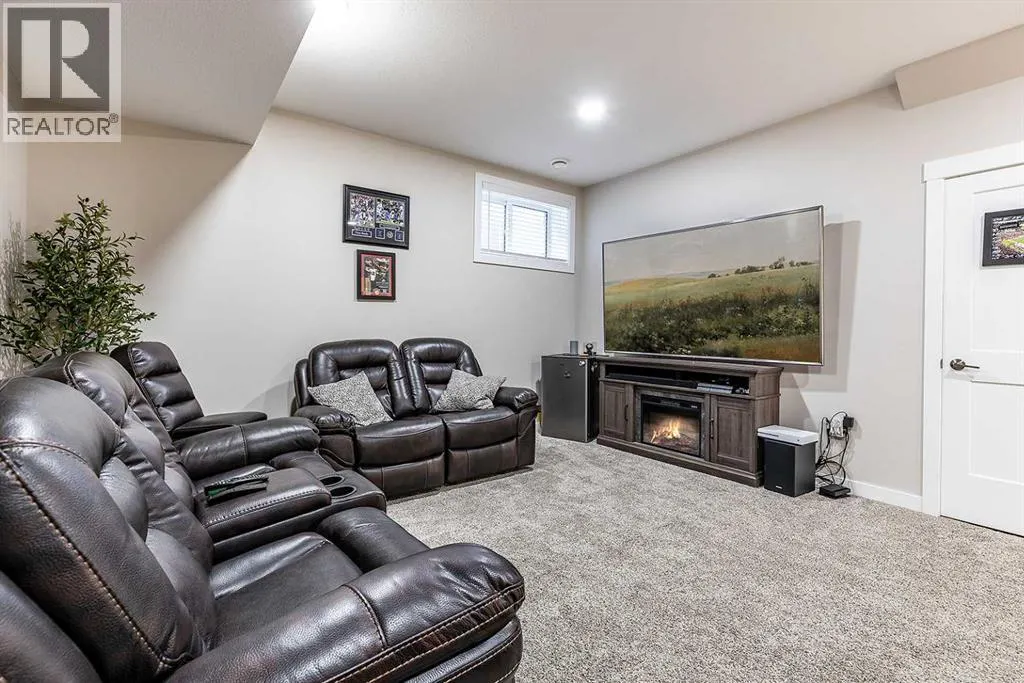258 Ranchview Crescent NE