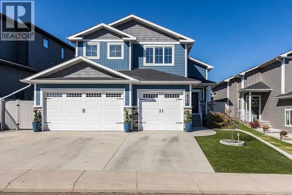 258 Ranchview Crescent NE