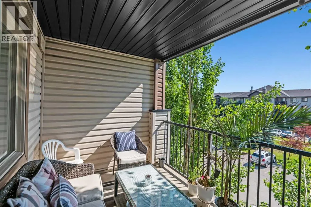1310, 8 Bridlecrest Drive SW