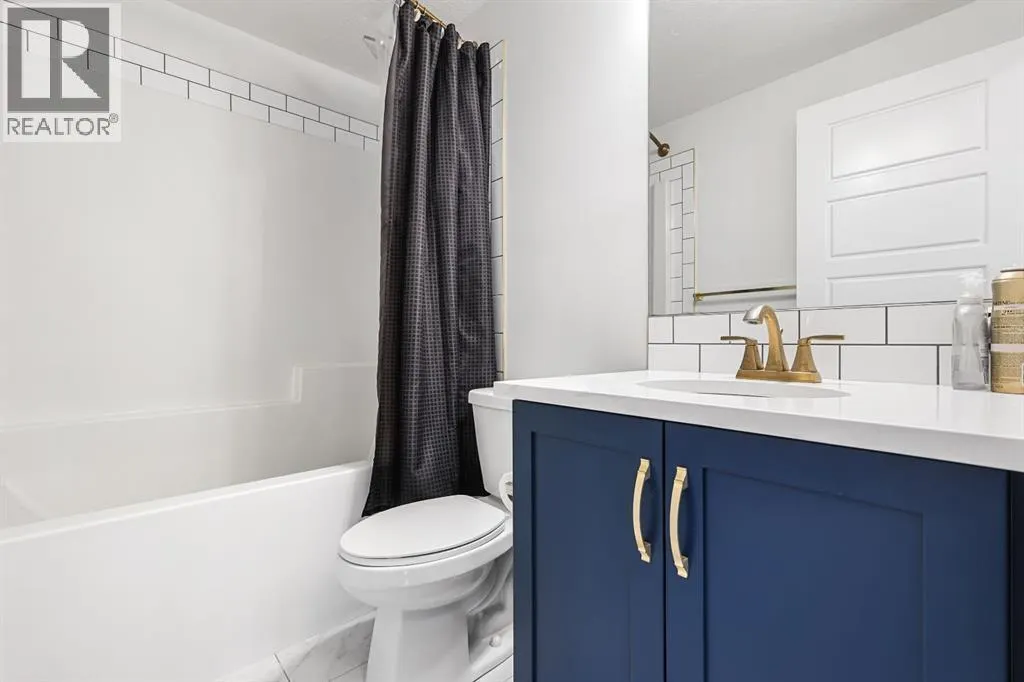 41, 230 Seton Passage SE
