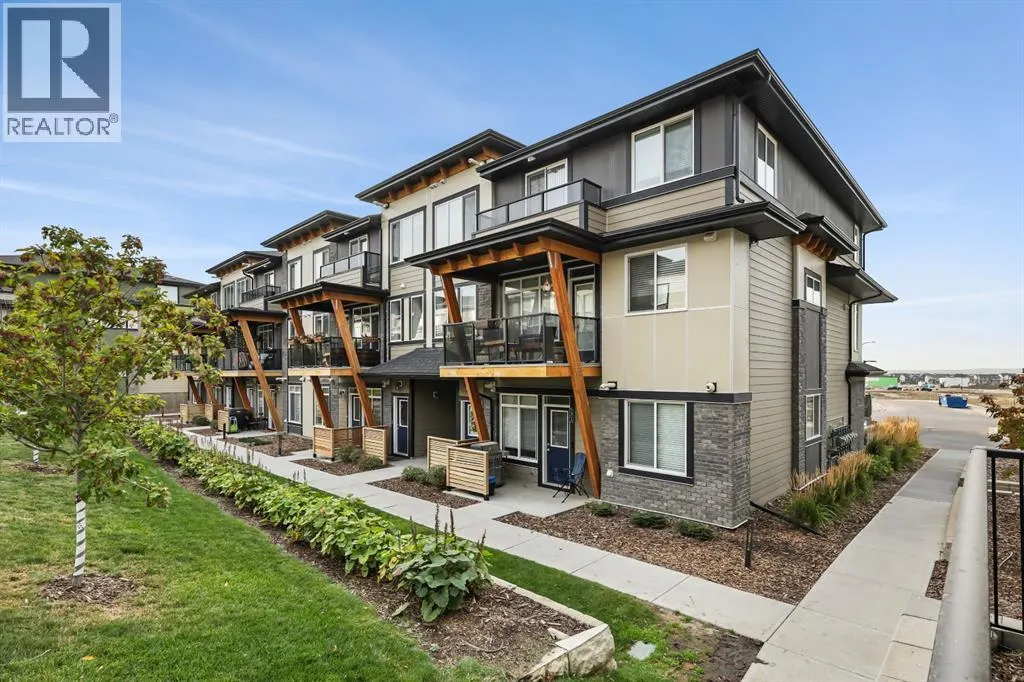 41, 230 Seton Passage SE