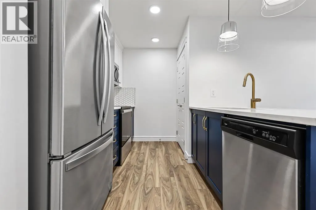 41, 230 Seton Passage SE