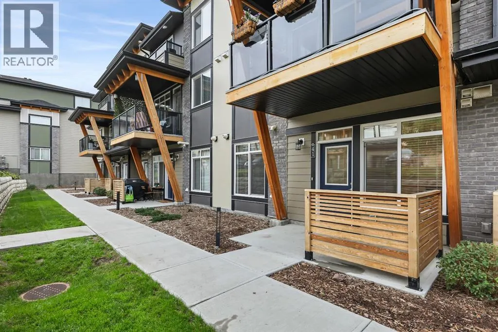 41, 230 Seton Passage SE