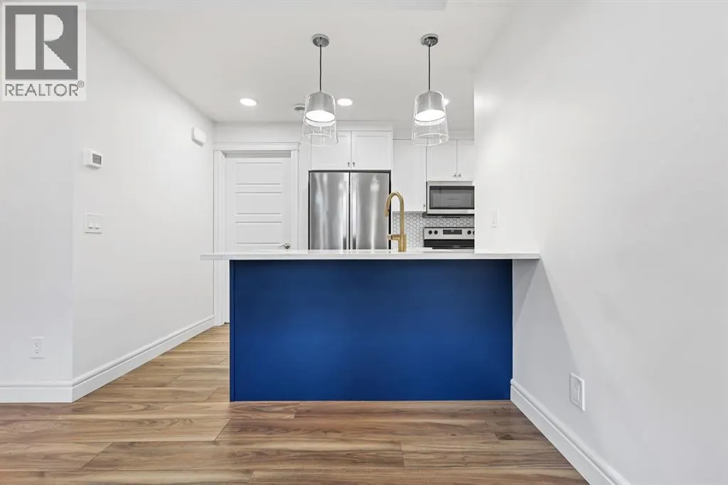 41, 230 Seton Passage SE