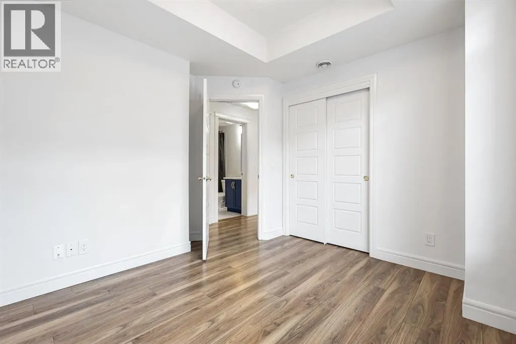 41, 230 Seton Passage SE
