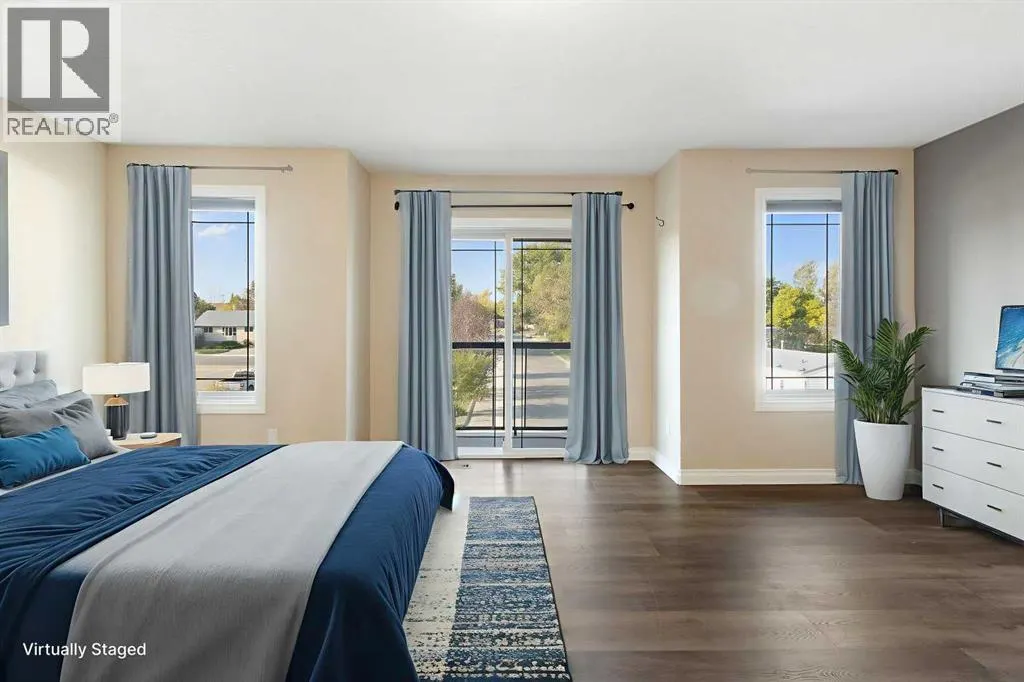 100 Lakeside View