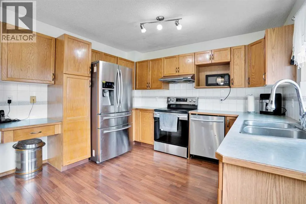 137 Martin Crossing Manor NE