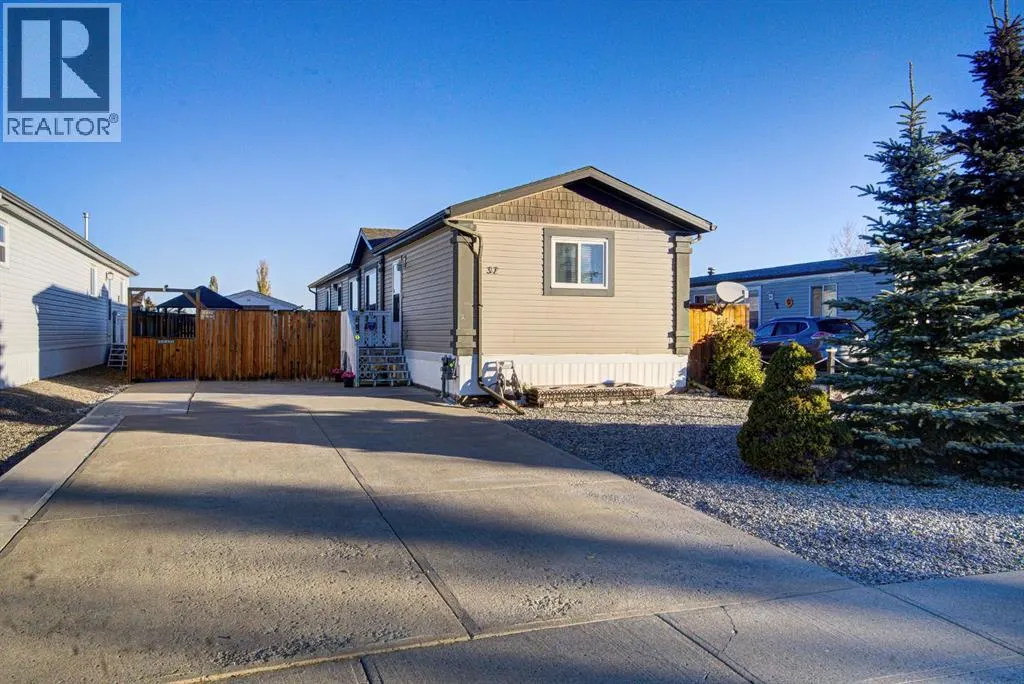 32 Westover Crescent