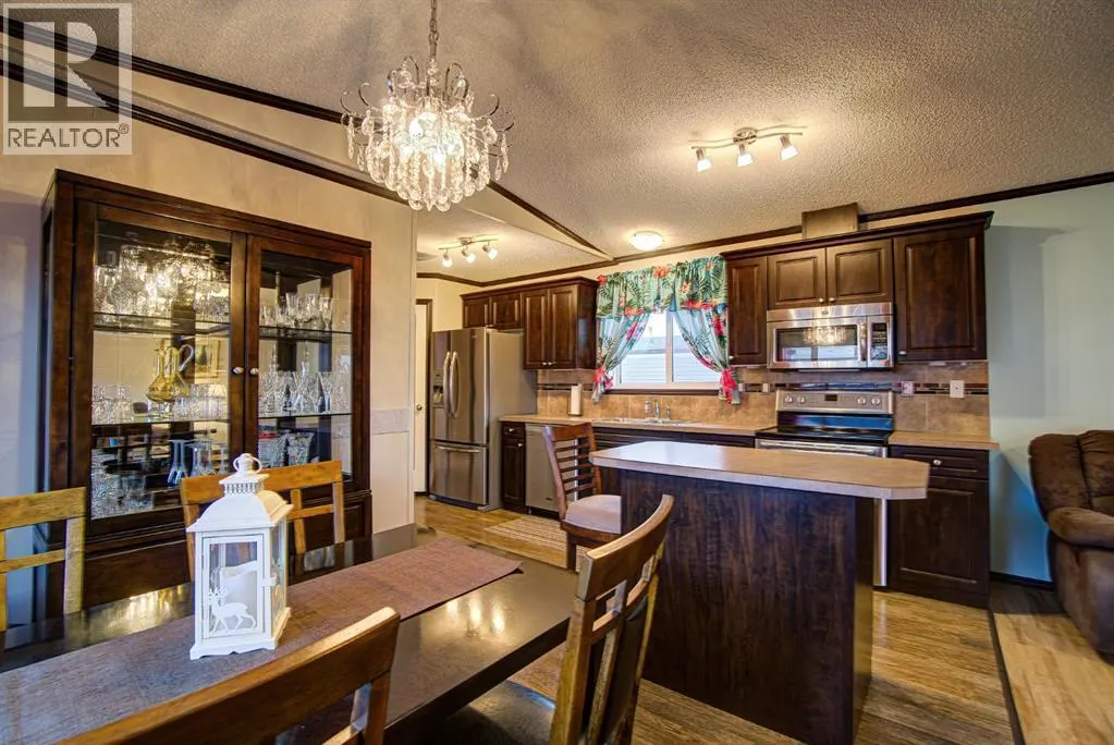 32 Westover Crescent