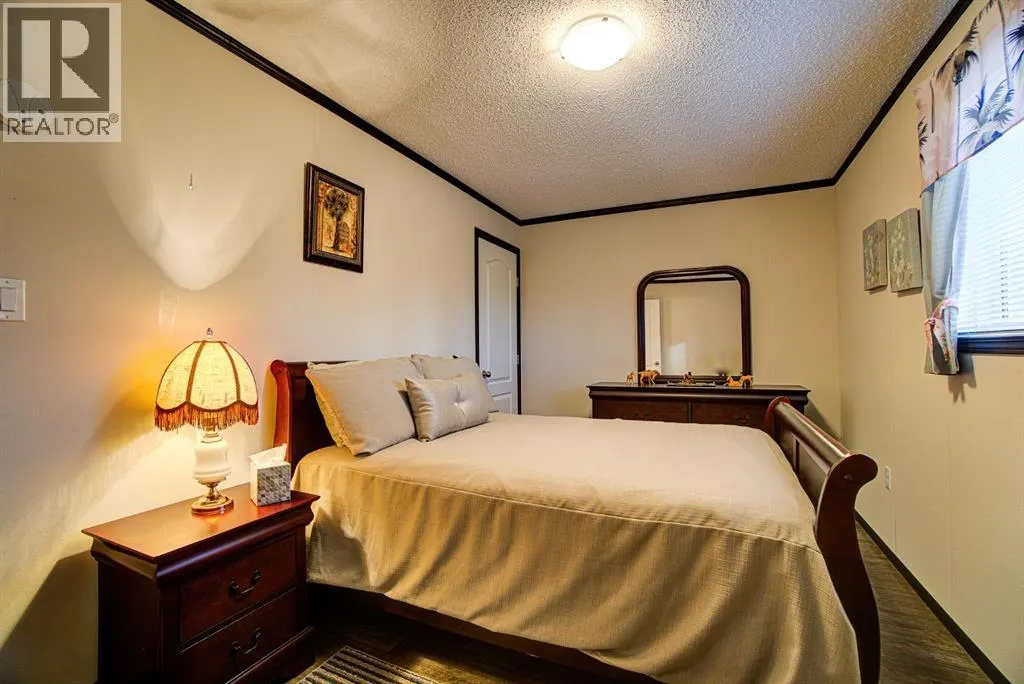 32 Westover Crescent