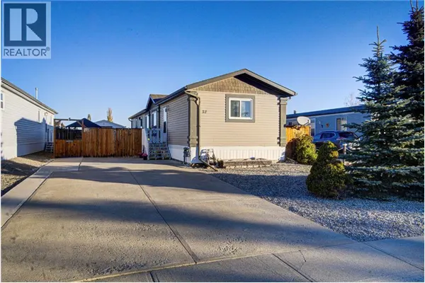 32 Westover Crescent