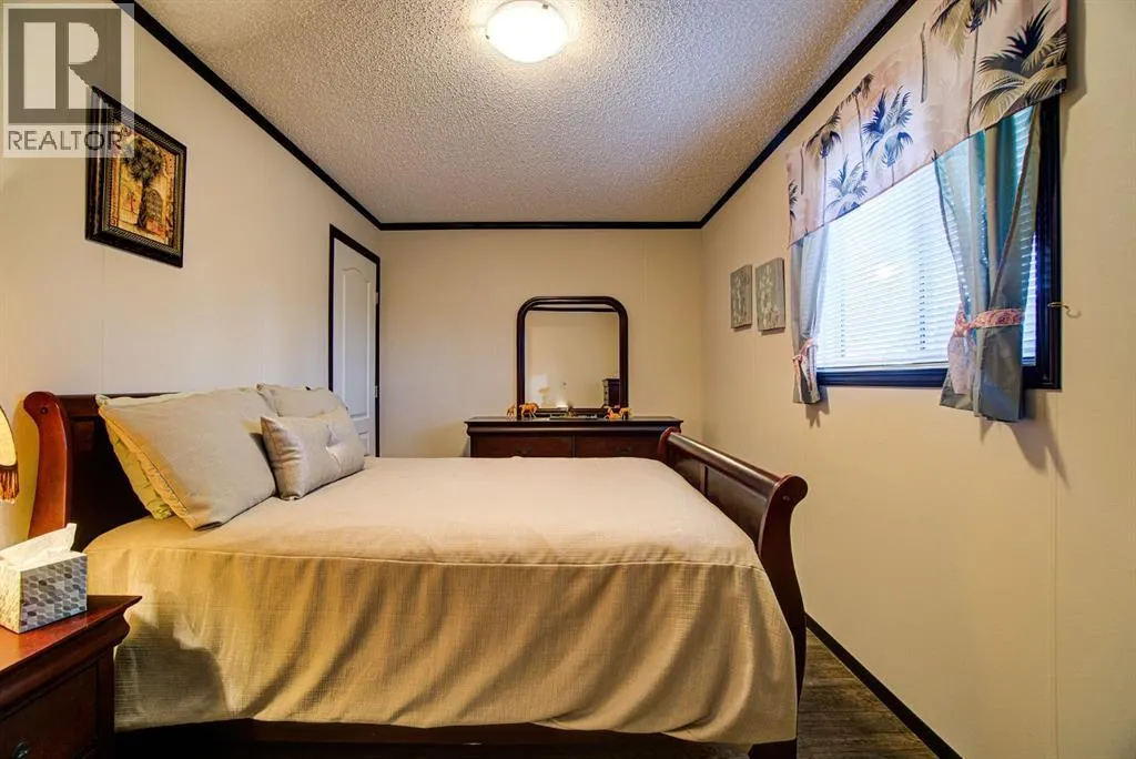 32 Westover Crescent