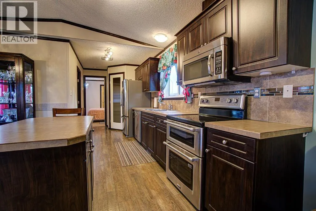 32 Westover Crescent